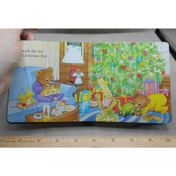 Christmas Wishes A Chubby Board Book by Alan Benjamin 1989 Little Simon - Picture 5 of 7